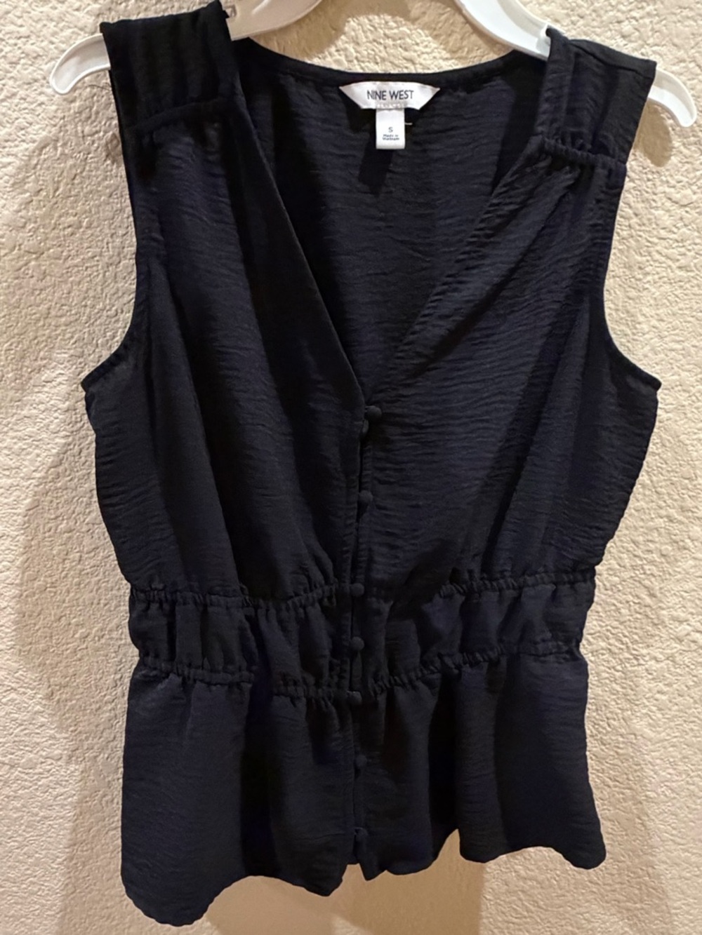 Nine West Black Sleeveless Button-Front Peplum Blouse